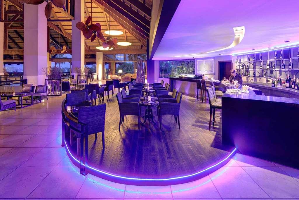 เอเชีย การ์เดน โฮเต็ล แอนด์ ไทย สปา อะ รอยัล ไฮดะเวย์ โฮเต็ล Hotel ฟีเนสตรัต ภายใน รูปภาพ Restaurant