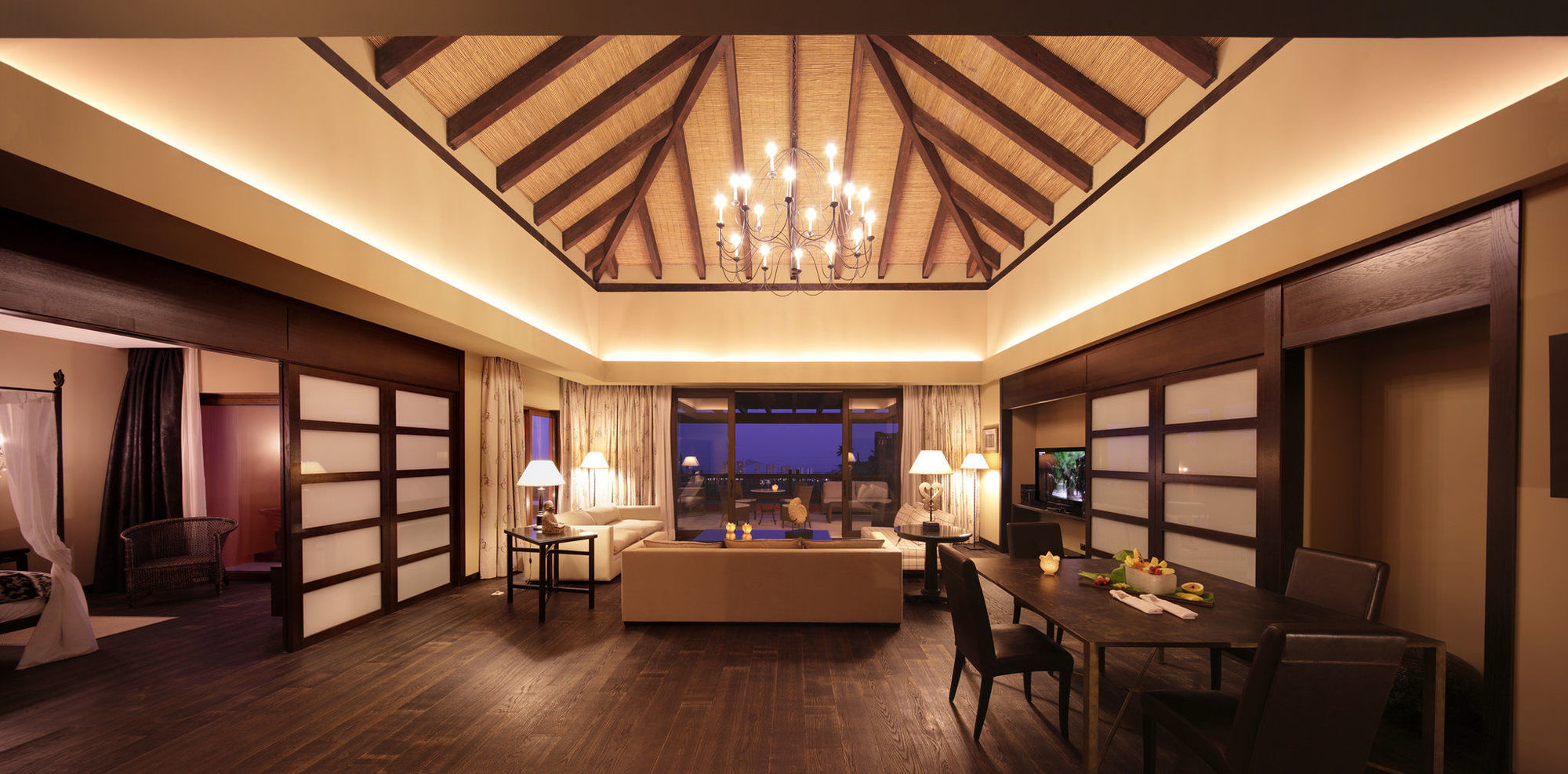 เอเชีย การ์เดน โฮเต็ล แอนด์ ไทย สปา อะ รอยัล ไฮดะเวย์ โฮเต็ล Hotel ฟีเนสตรัต ภายนอก รูปภาพ A suite at the resort